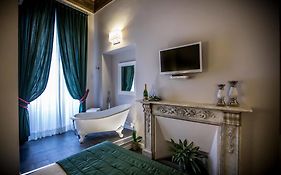 Chic And Town Luxury Rooms Rome
